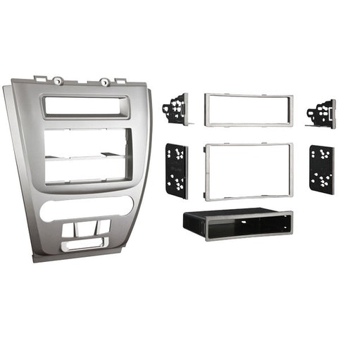 Mounting Kit for Ford(R) Fusion-Mercury(R) Milan 2010-2011, Silver Bezel